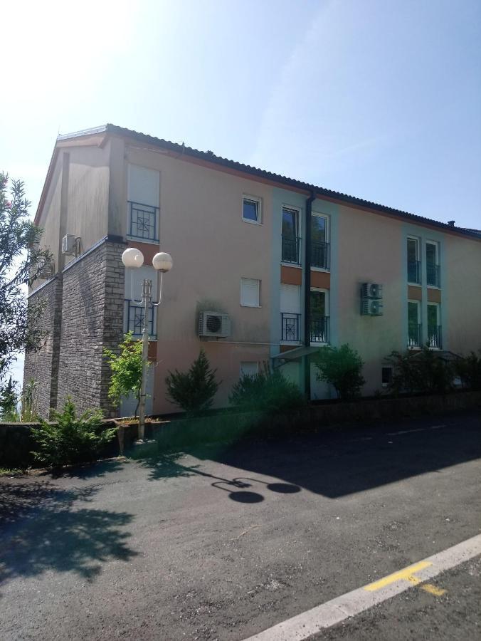 Apartments Alyssa Ičići Kültér fotó